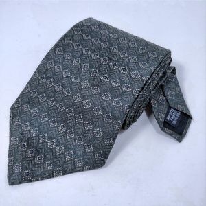 Geoffrey Beene Silk Tie Unique Geometric Scale